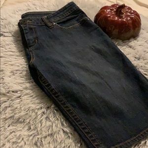 Guess Jean Shorts w 34